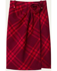 Burberry - Check Wool Pencil Skirt With Rosette Detail - Lyst