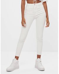 Pantalones tobilleros Bershka de mujer - Lyst.es