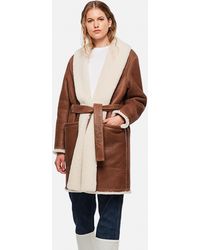Loewe Shearling Coat With Belt - Brown