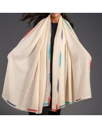 Black Accessories - Ikat Edged Cream Pashmina Cashmere Shawl - Lyst