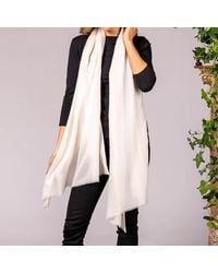 Black Accessories - Classic Ivory Cashmere And Silk Wrap - Lyst