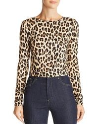 Alice + Olivia - Delaina Leopard Print Crop Top - Lyst