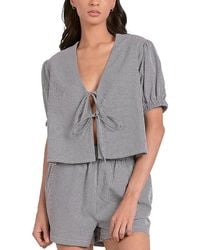 Elan - Short Sleeve Fly Away Top - Lyst