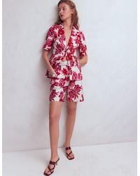 Boden - Chelsea Belted Tailored Shorts - Lyst