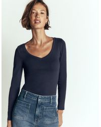 Boden - Annie Essential V Neck Top - Lyst