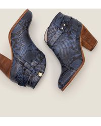 boden navy boots