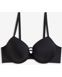 bonprix - Schalen-Bh Mit Bügel Aus Glänzendem Material - Lyst