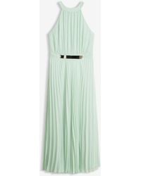 bonprix - Avondjurk Van Lichte Chiffon Met Plissé - Lyst