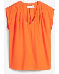 bonprix - Blusa A Maniche Corte Con Scollatura A V - Lyst