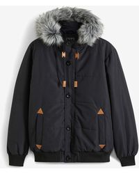 bonprix - Giacca Tecnica Con Pellicciotto Sintetico Al Cappuccio - Lyst