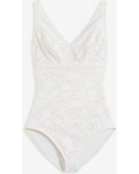 bonprix - Medium Shape Body Mit Spitze - Lyst