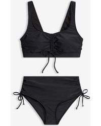 bonprix - Bralette Bikini Met Strikkoordjes (2-Dlg. Set) - Lyst