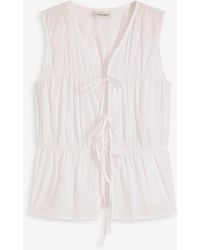 bonprix - Ärmellose Bluse Mit Volants Und Schleifen - Lyst