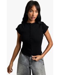 Boohoo - Rib Button Through Cap Sleeve Top - Lyst