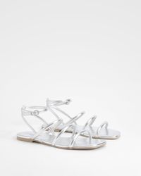 Boohoo - Wide Fit Metallic Triple Strap Flat Sandals - Lyst