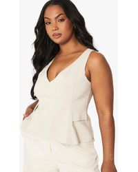 Boohoo - Plus Plunge Tailored Top - Lyst