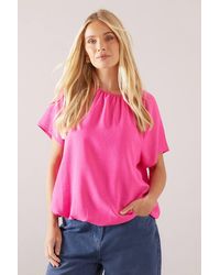 Wallis - Petite Bubble Hem Short Sleeve Top - Lyst