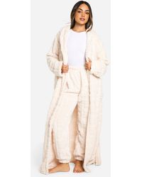 Boohoo - Bear Embossed Fleece Maxi Dressing Gown - Lyst