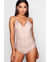 Boohoo Body En Dentelle Festonnée - Neutre