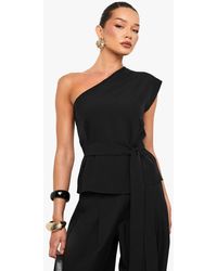 Boohoo - Woven Hammered One Shoulder Belted Top - Lyst