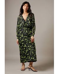 Warehouse - Shadow Stripe Batwing Plunge Neck Midi Dress - Lyst