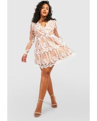 Boohoo - Plus Lace Plunge Skater Dress - Lyst