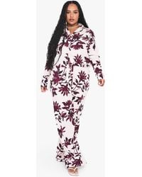 Boohoo - Plus Basic Woven Large Floral Drawstring Wide Leg Trouser - Lyst