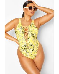 Boohoo Womens Plus Lace Up Detail Ditsy Floral Plunge Swimsuit - Gelb