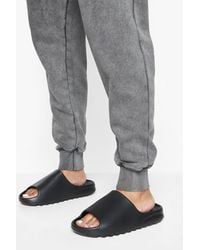 boohoo chunky sliders