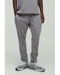 BoohooMAN - Sim Fit Tapered Interlock Pintuck Sweatpants - Lyst
