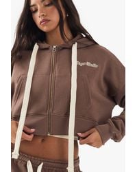 DSGN Studio - Contrast Drawcord Dsgn Studio Boxy Crop Hoodie - Lyst