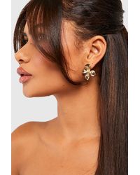 Boohoo - Polished Flower Stud Earring - Lyst