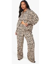 Boohoo - Plus Snake Drawstring Waist Wide Leg Trousers - Lyst