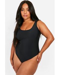 Boohoo - Bañador Plus Con Escote En U Y Control De Barriga - Lyst