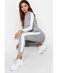 Boohoo Ensemble Confort Côtelé À Capuche Et Empiècement À Rayures - Gris
