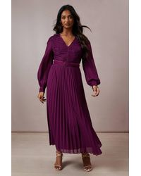 Oasis - Occasion Floral Organza Pleated Midi Dress - Lyst