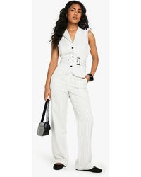 Boohoo - Pinstripe Mid Rise Tailored Wide Leg Trouser - Lyst
