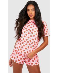 Boohoo - Strawberry Print Short Sleeve T-Shirt & Shorts Pyjama Set - Lyst