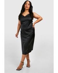 Boohoo - Plus Satin V Neck Split Midi Dress - Lyst