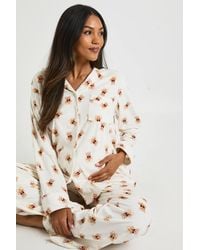 Boohoo - Maternity Matching Family Bear Print Baby Fleece Long Sleeve Shirt & Pants Pyjama Set - Lyst