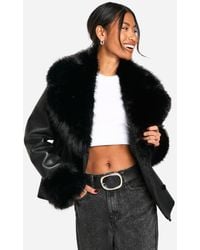 Boohoo - Faux Fur Collar Short Faux Leather Coat - Lyst