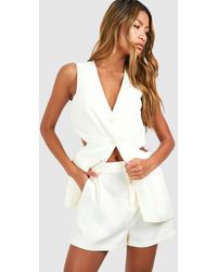 Boohoo - Chaleco Efecto Lino De Corte Largo Con Espalda Abierta - Lyst