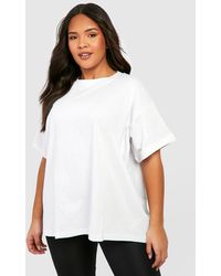 Boohoo - Plus Oversized Crew Neck Basic Cotton T-shirt - Lyst