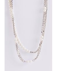 BoohooMAN Mehrlagige Halskette mit Perlen-Detail - Weiß