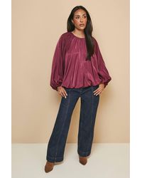 Wallis - Petite Gathered Puff Hem Blouse - Lyst