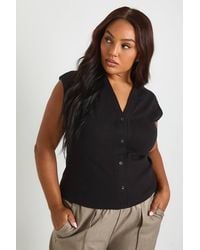 Boohoo - Plus Sleeveless V Neck Button Down - Lyst