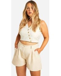 Boohoo - Plus Woven Tailored Split Hem Detail Short - Lyst