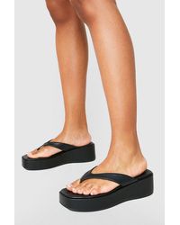 Boohoo - Toe Post Chunky Flatform Sandals - Lyst