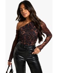 Boohoo - Printed Mesh Asym Shoulder One Piece - Lyst