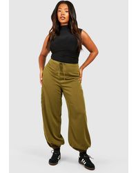 Boohoo - Plus Woven Pocket Detail Cuffed Cargo Trousers - Lyst